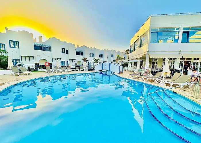 Luxury Villa Fanabe With Private Garden